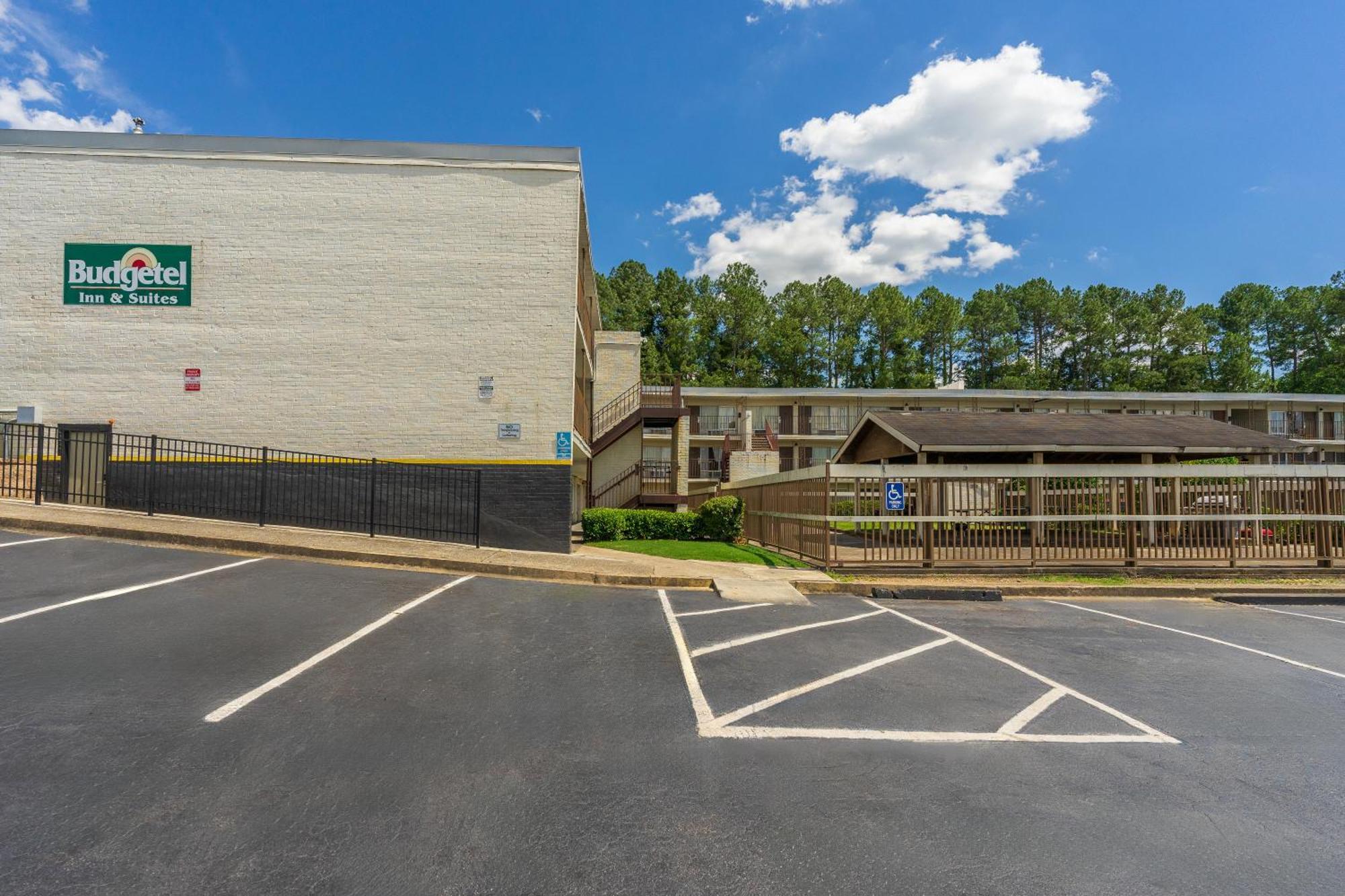 Budgetel Inn And Suites Atlanta Exteriör bild